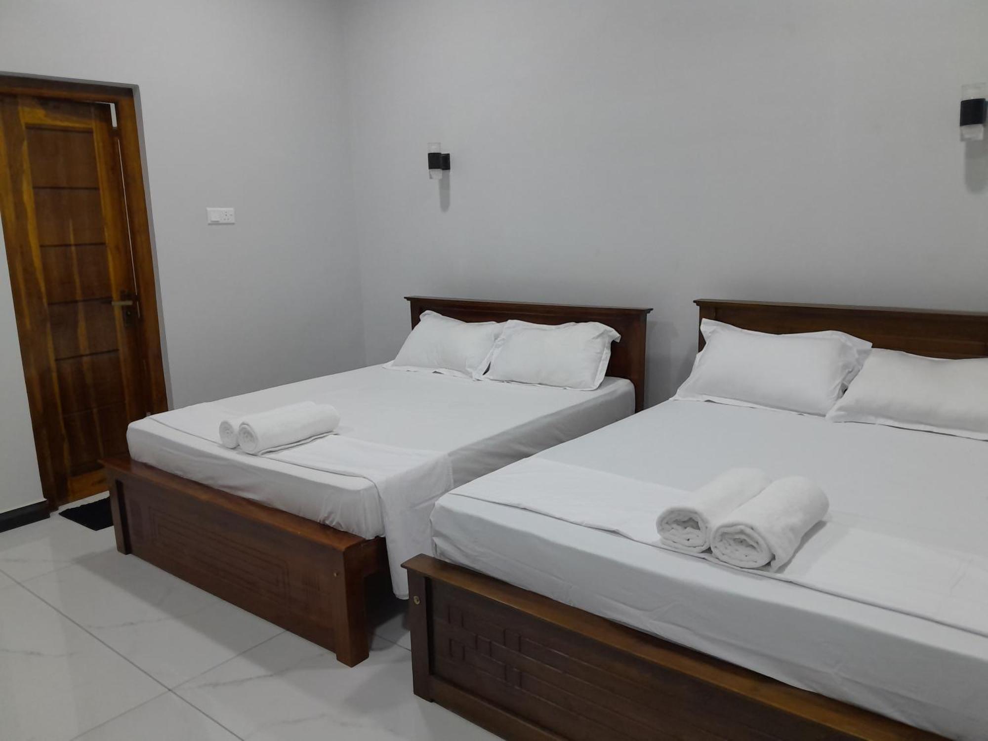 Alps Villa Jaffna Exterior foto